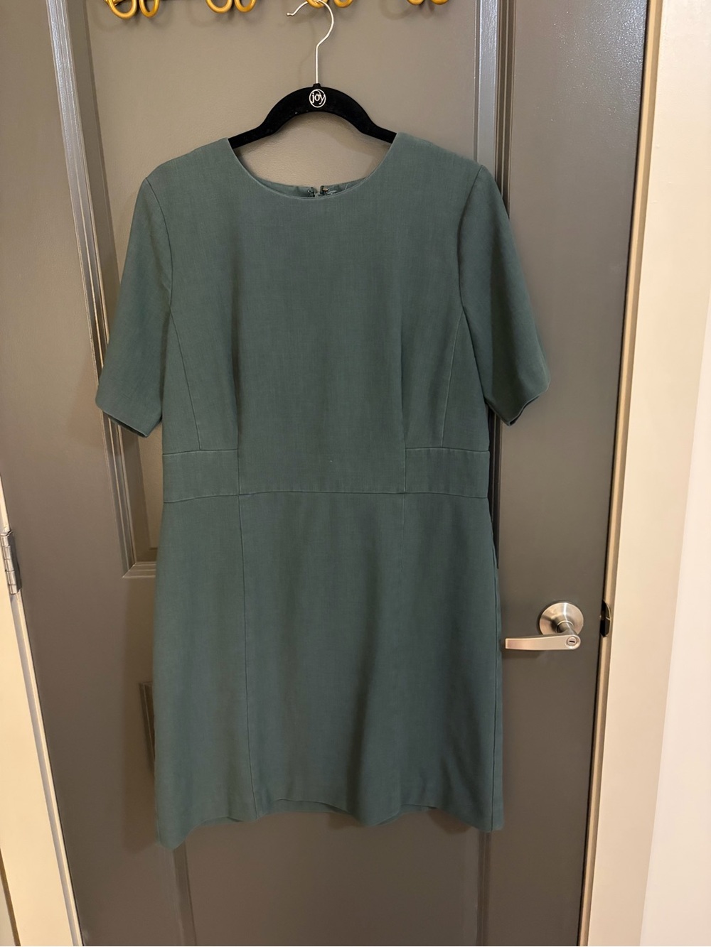 Ann Taylor Sage Green Short-Sleeve Shift Dress
